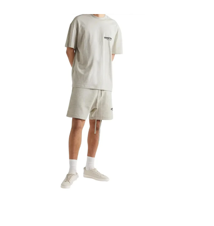 ESSENTIALS SHORTS &
